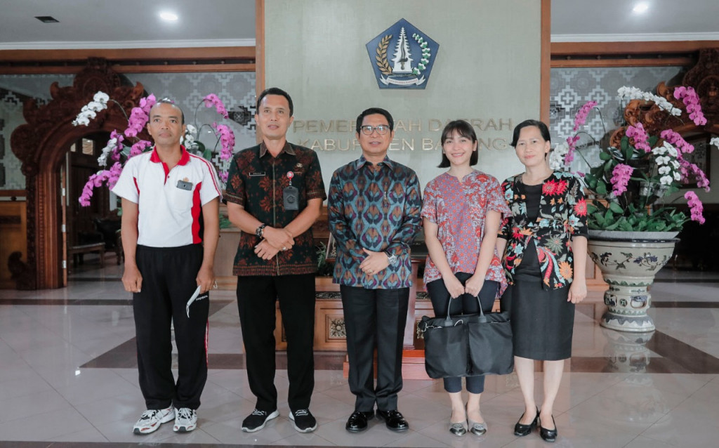 Sekda Adi Arnawa terima Audiensi Staf Kedubes Inggris